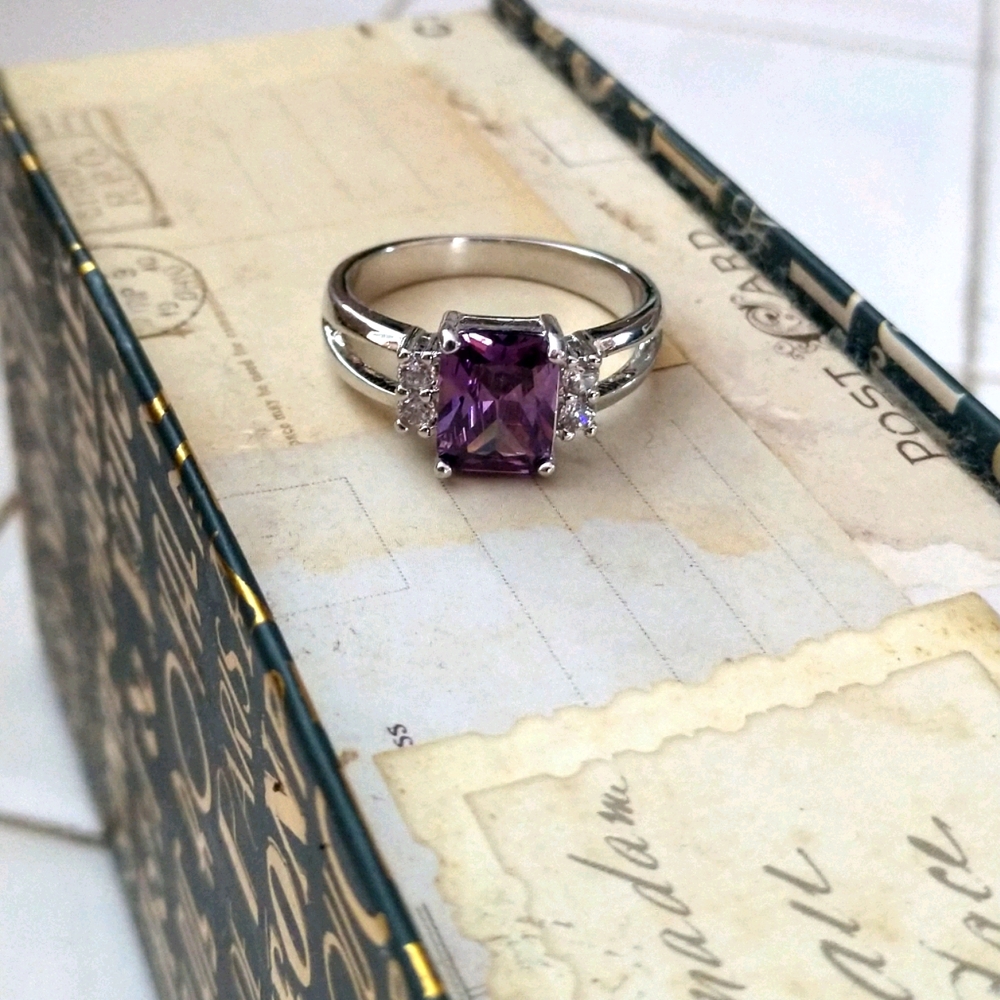 Purple Ring SZ 8